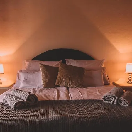 Shambala Apartment *